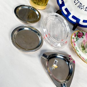 Lote de 9 piezas de vajilla y decoración vintage - imagen 2