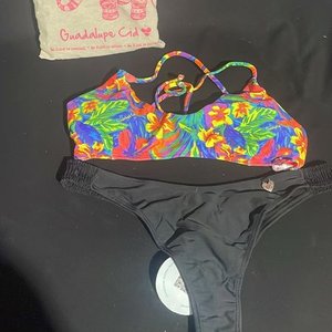 Lote siguiente: Traje de Baño Guadalupe Cid Original Talle 5