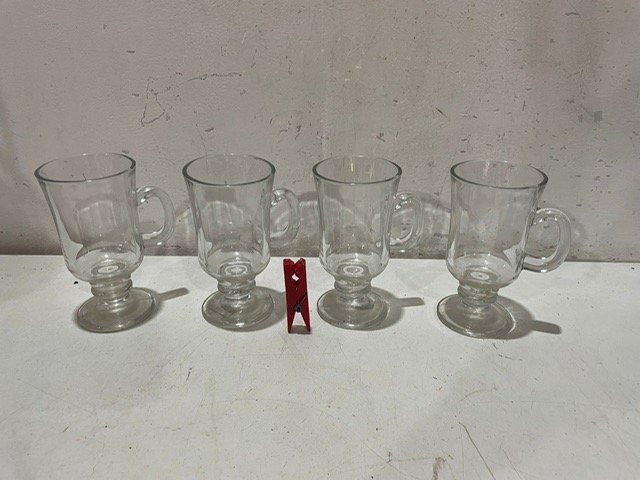 Lote siguiente: Tazas de vidrio para capuchino