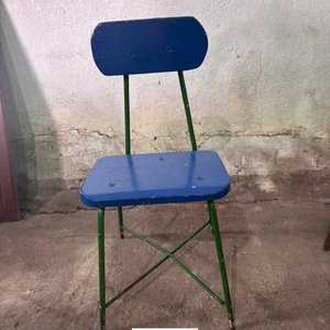 Lote anterior: Silla Infantil de Hierro y Madera Azul y Verde