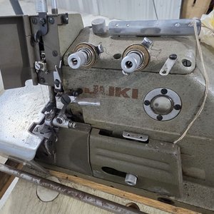 Máquina de Coser Industrial Completa con Mesa y Motor Eléctrico - imagen 9