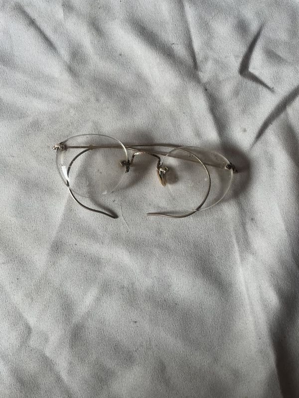 Lote anterior: Lentes estilo cola de ratón