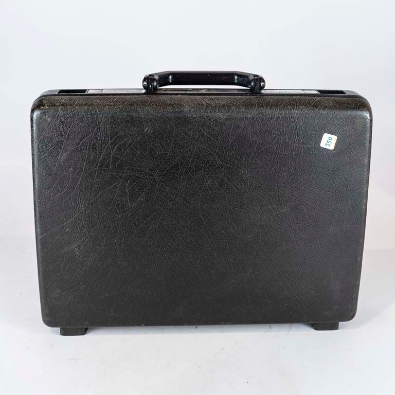 Item 2110516 - Image 0