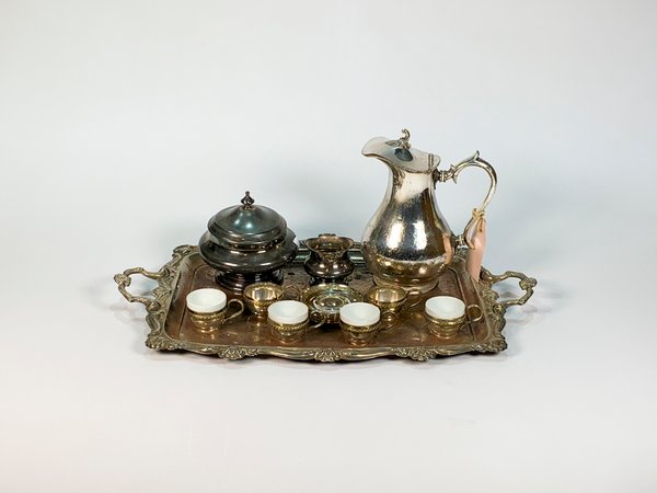 Bandeja de Metal con Jarra, Azucarero y Pocillos Estilo Vintage - imagen 1