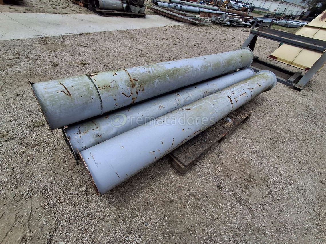 Lote de Tubos Metálicos Industriales