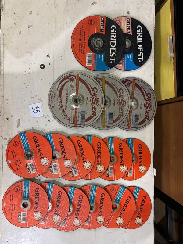 Lote de Discos de Desbaste Gridest y Ciser