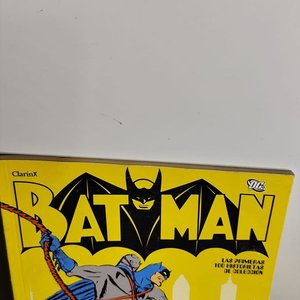 Libro "Las Primeras 100 Historietas de Batman" - Edición Colección ClarinX - imagen 5