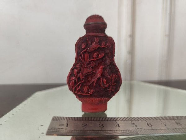 Laca cinabara con base de bronce firmada - imagen 3
