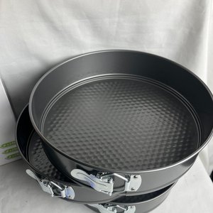 Set de 3 Moldes Redondos para Tortas Nuevos - imagen 4