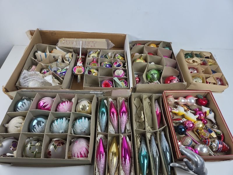 Lotes de adornos de Navidad antiguos y ornamentales