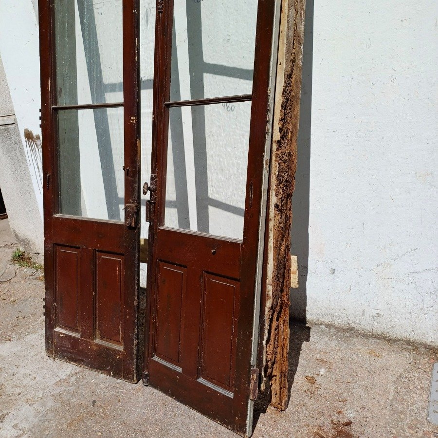 Item 16678 - Image 2