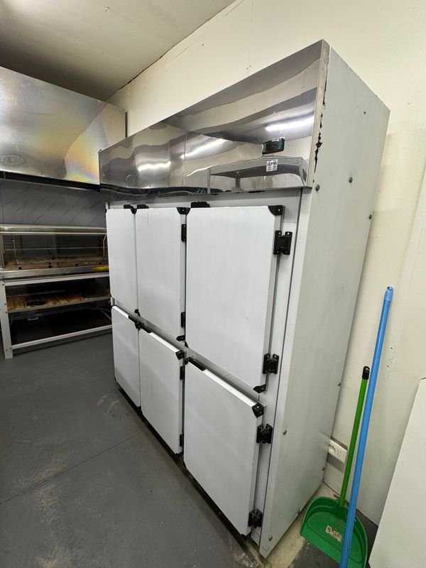 Refrigerador Comercial 6 Puertas KLIMA - imagen 2