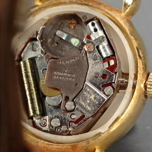 Reloj de Pulsera Quartz para Dama y Prendedor Guitarra Millefiori - imagen 6