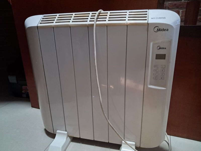 Convector Midea - Calentador de suelo digital - imagen 2