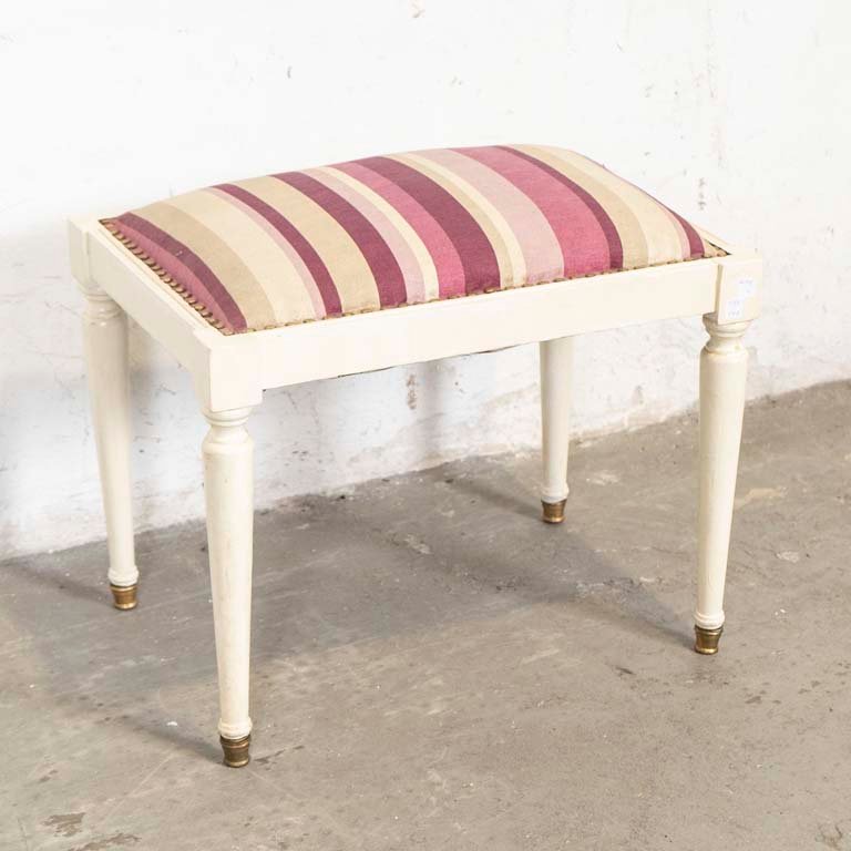 Item 2108674 - Image 0