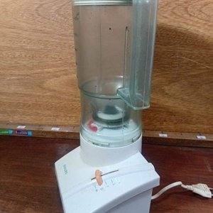 Licuadora Philips Blanca Usada en Buen Estado - imagen 2