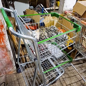 Lote anterior: Carro de Supermercado Metálico con Manijas Verdes