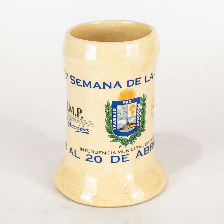 Lote anterior: Jarra de cerveza craquelada para decoración