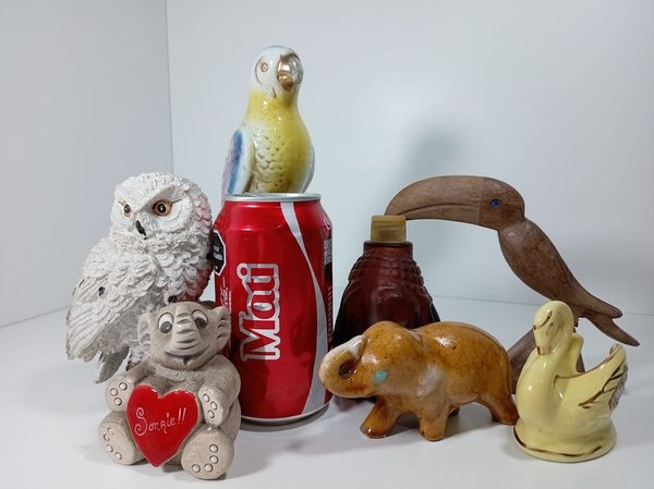 Lote de Figuras Decorativas de Animales: Búho, Elefante, Cisne, Loro y Tucán - imagen 1