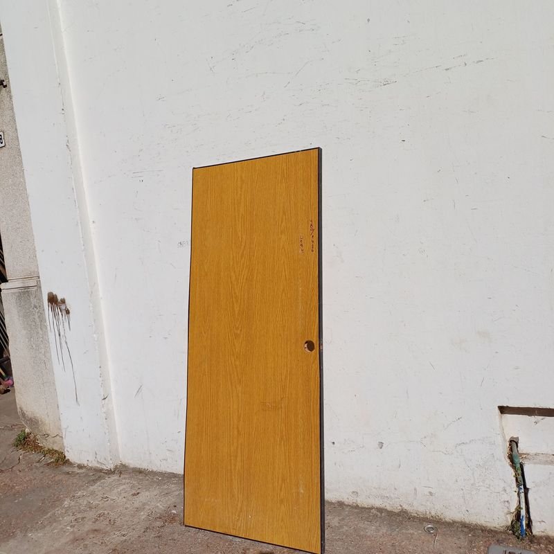 Puerta interior con cantos de aluminio, sin marco - imagen 2