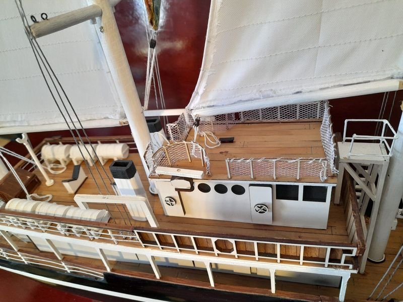 Item 856270 - Image 6