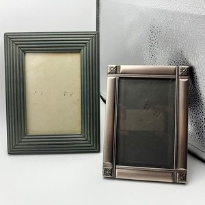 Lote de dos portarretratos - Marcos de fotos clásicos para mesa - imagen 2