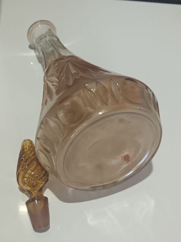 Vaso de cristal labrado en ámbar, antiguo y hermoso - imagen 5