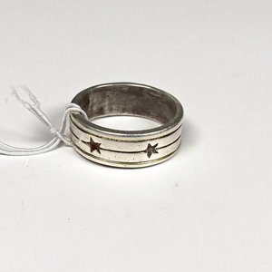 Anillo de Plata con Diseño de Estrellas - imagen 1