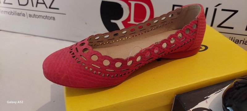 Zapatos de tacón alto en venta - imagen 2