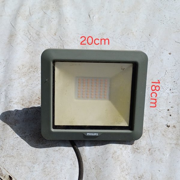 Lotes de focos exteriores en venta - imagen 7