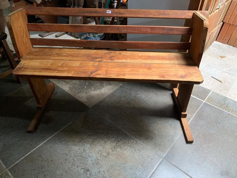 Item 898196 - Image 0