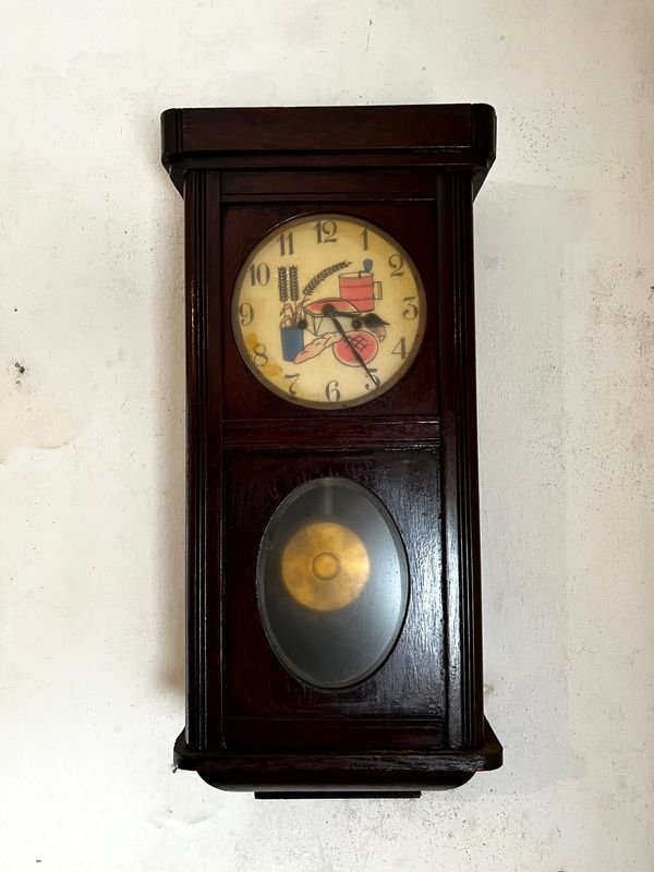 Reloj de Pared con Pendulo y Llave Original - imagen 1