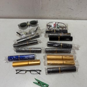 Lote anterior: Lote de Armazones de Lentes y Accesorios
