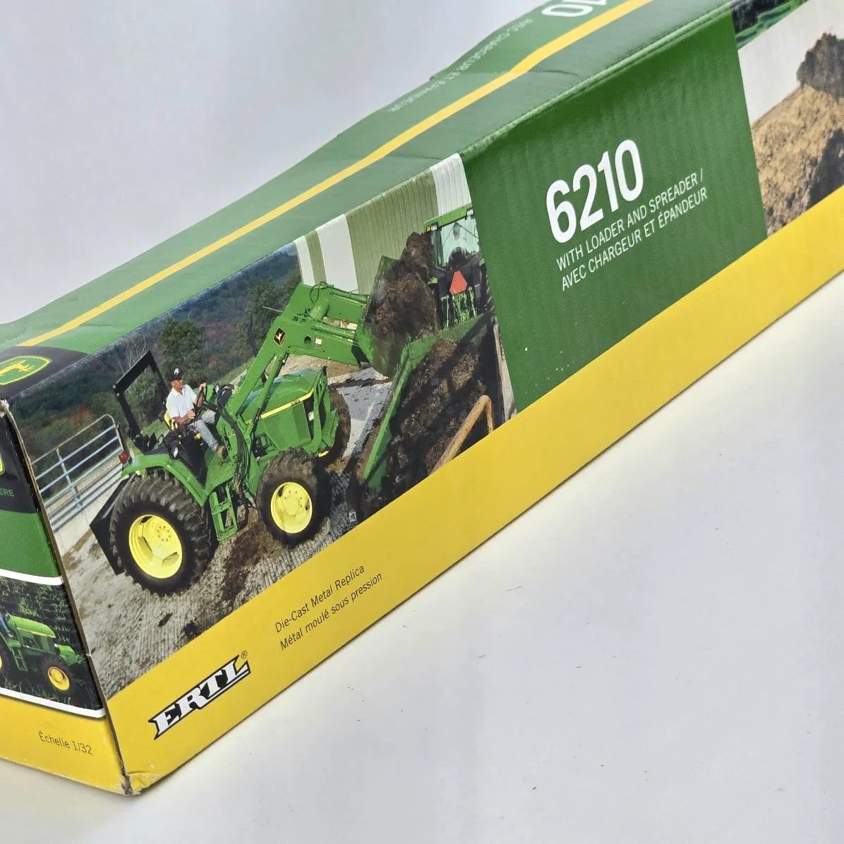 John Deere 6210 en escala 1:32, modelo de juguete - imagen 4
