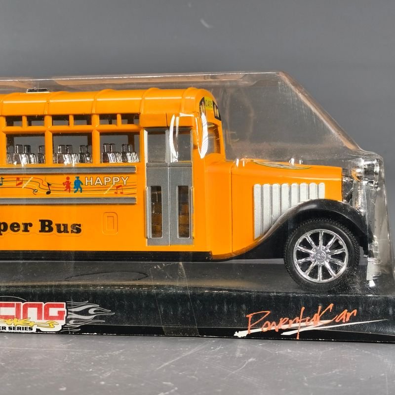 Modelo de Autobús Escalado 1/32 - Serie Super Bus Racing - imagen 6