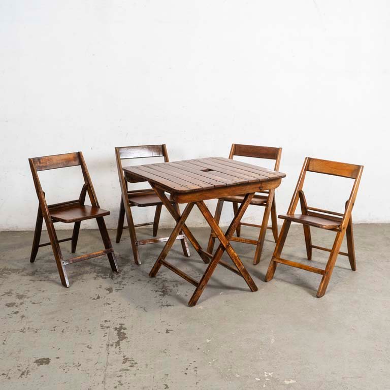 Juego de Jardín Plegable: Mesa y 4 Sillas de Madera Dura
