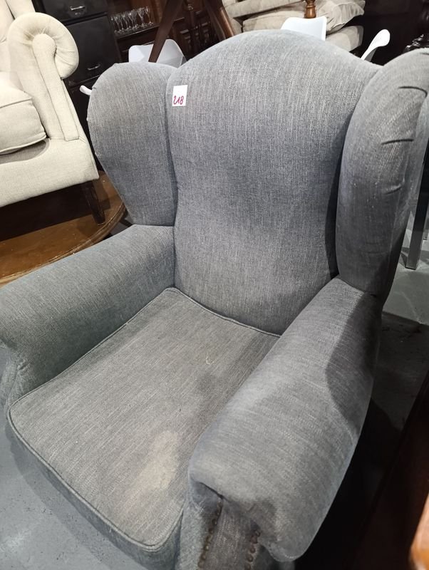 Sillón Bergaire Tapizado Gris