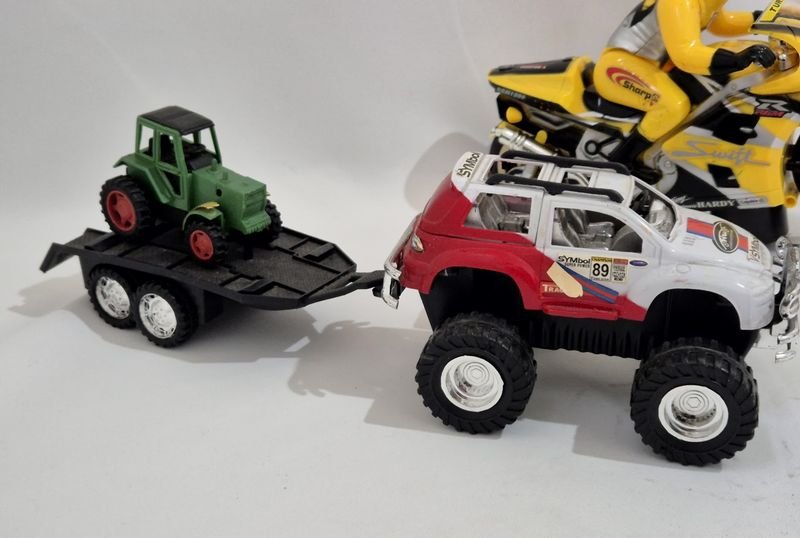 Item 844759 - Image 4