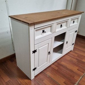Aparador Blanco con Tapa Madera y Herrajes Negros - imagen 4