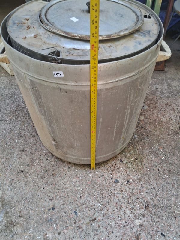 Item 886596 - Image 1