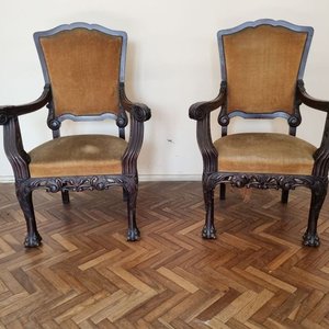 Par de Sillones Antiguos Estilo Chippendale en Madera Noble Tapizados en Pana Ocre - imagen 2