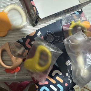 Lote de Sonajeros y Mordillos BFU para Bebé - imagen 3