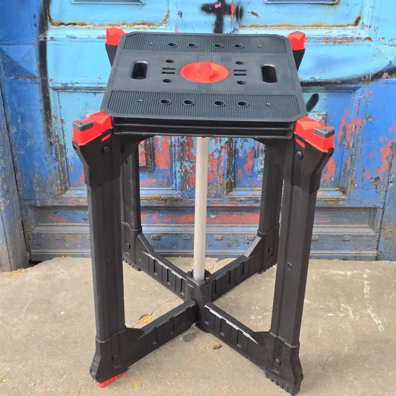 Mesa de Trabajo Plegable Negra y Roja