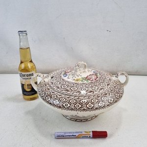 Lote siguiente: Sopera Antigua de Loza Harvard Empire England con Tapa y Decorado Floral