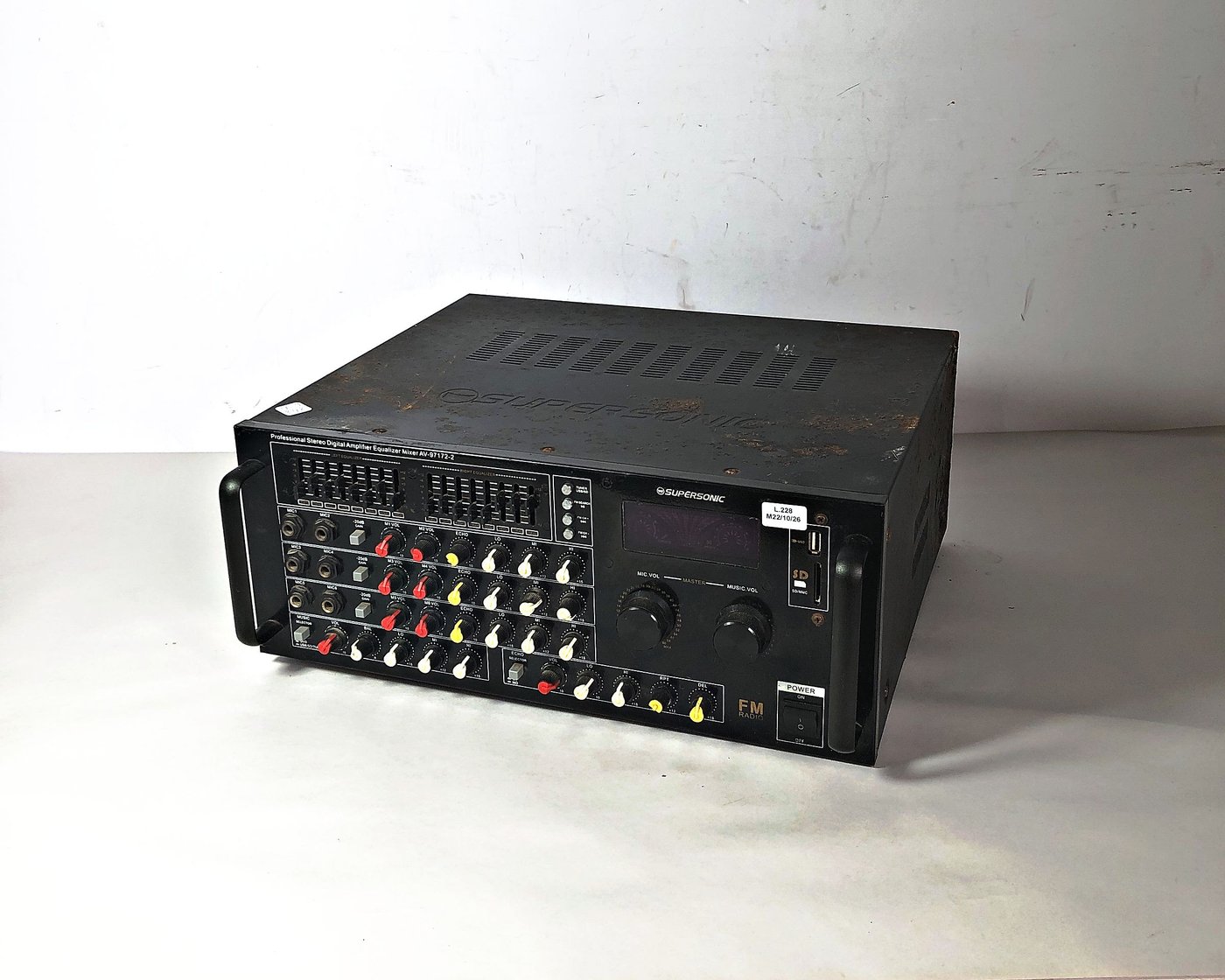 Amplificador Mixer "Super Sonic" Profesional con Ecualizador