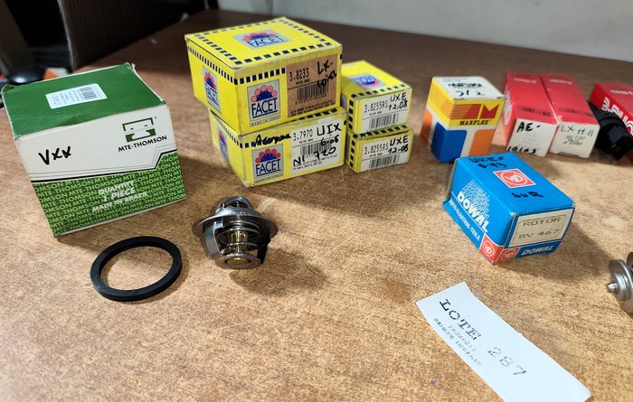 Item 16798 - Image 2