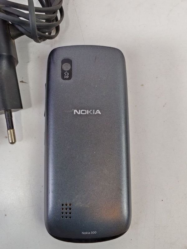 Celular Nokia 3000 en venta - imagen 4