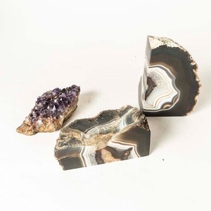 Lote siguiente: 3 Piedras Semipreciosas Naturales Ágata y Amatista