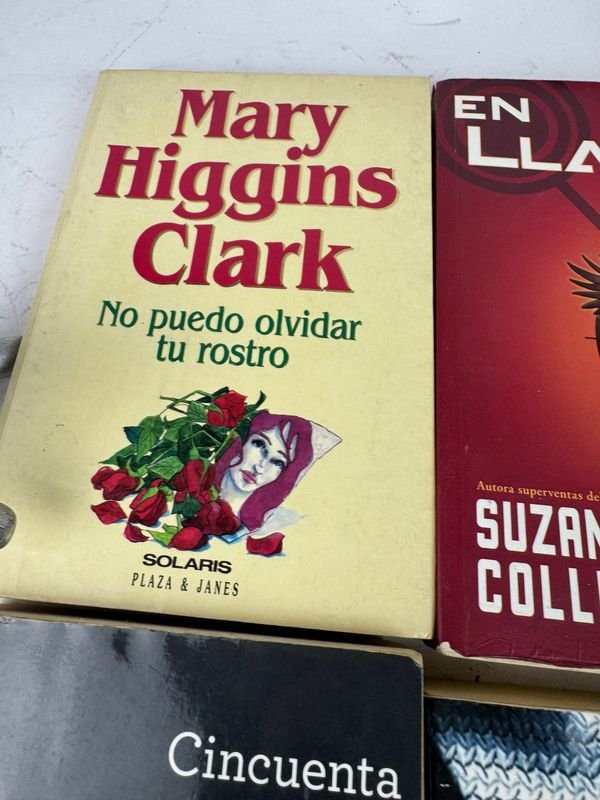 Colección de libros de Thriller, Romance y Best-sellers Contemporáneos - imagen 7