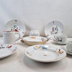 L 499 - 9 Piezas - Conjunto de vajilla infantil en porcelana 'Olmos', industria uruguaya, con divertidos motivos de animales y niños, ideal para coleccionar o para el uso diario (9 piezas) - imagen 5